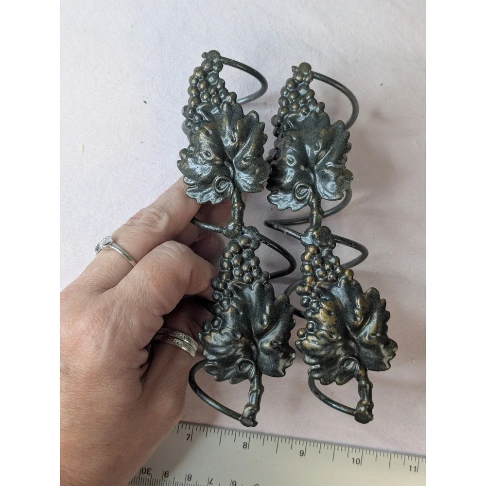 4 lot Grape leaf leaves antique gold napkin‎ rings holder tablescape table decor